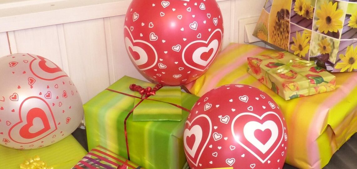 waarom pakken we cadeaus in